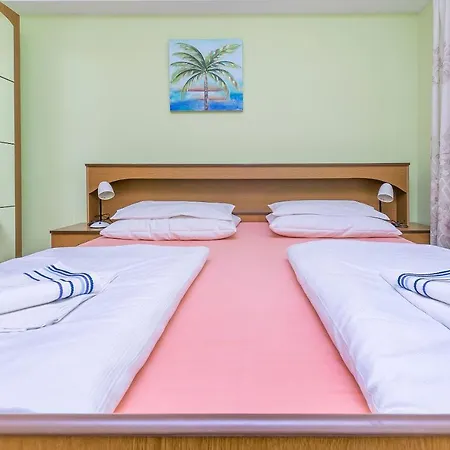 Mara Apartment